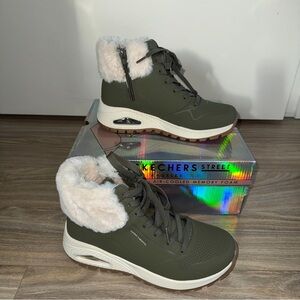 Skechers Olive Green Faux-Fur Lined Lace-Up Winter Boot